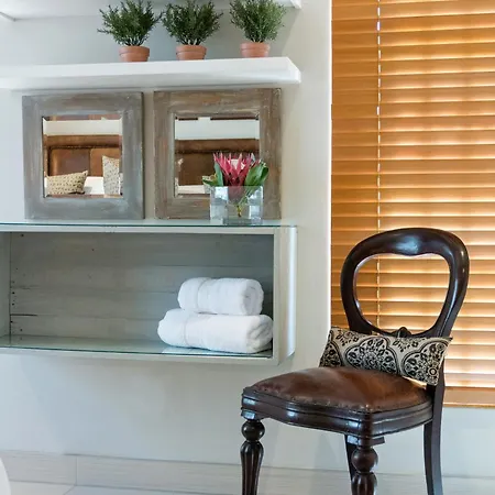 99m² 2 slaapkamer, 2 privé badkamer Appartement in Stellenbosch Central Buitenkant foto