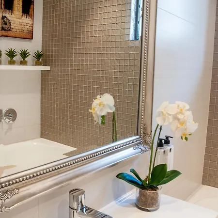 99m² 2 slaapkamer, 2 privé badkamer Appartement in Stellenbosch Central Buitenkant foto