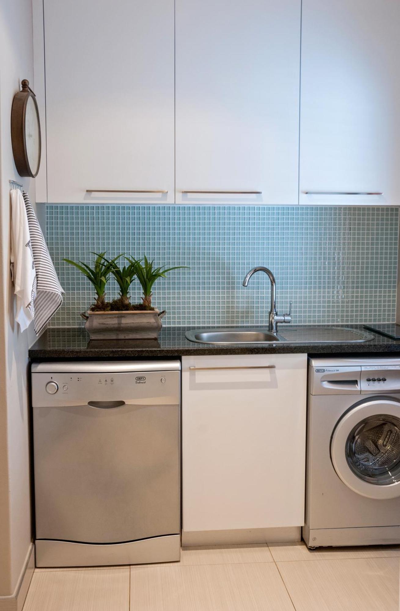 99m² 2 Slaapkamer, 2 Privé Badkamer In Stellenbosch