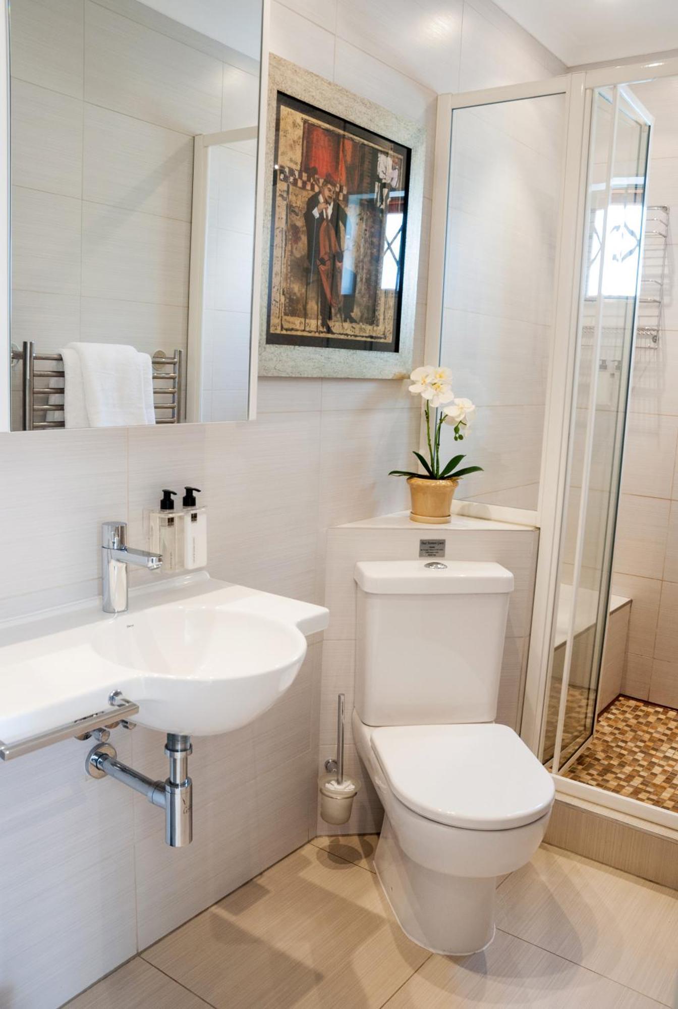 99m² 2 Slaapkamer, 2 Privé Badkamer In Appartement *