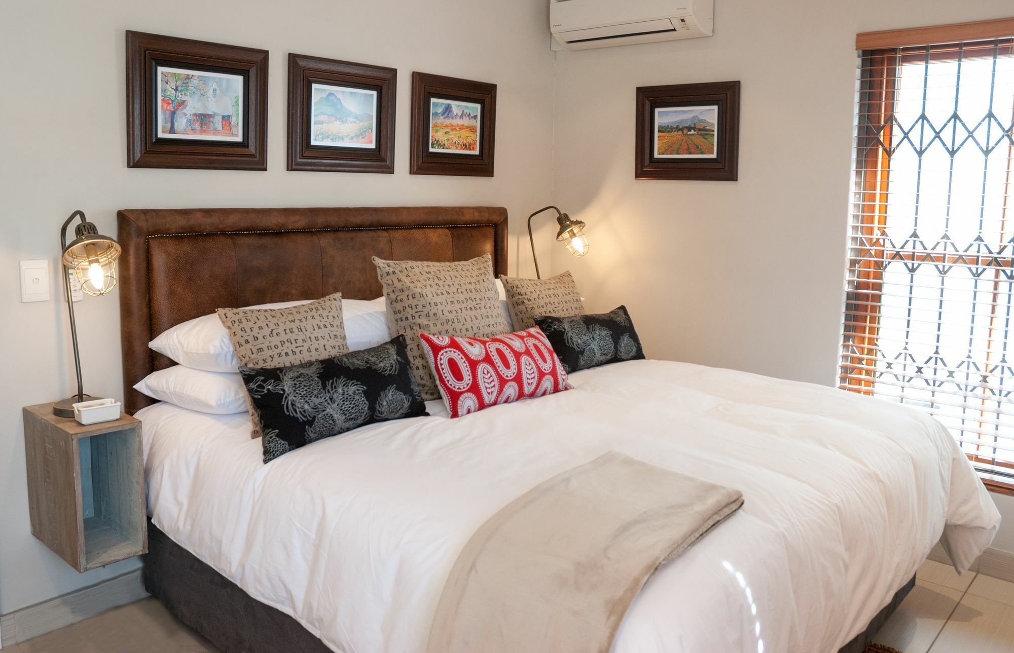 99m² 2 Slaapkamer, 2 Privé Badkamer In Appartement